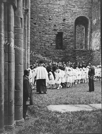 PROCESSION IN THE ABBET SCENES WITHIN THE ABBEY